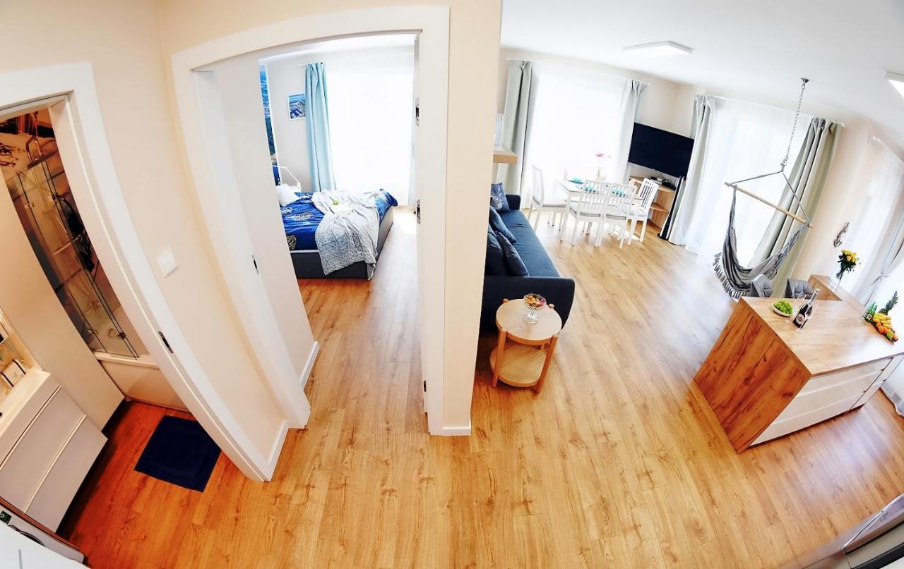 Apartament Premium Mikiniki Kolobrzeg Apartman Kültér fotó