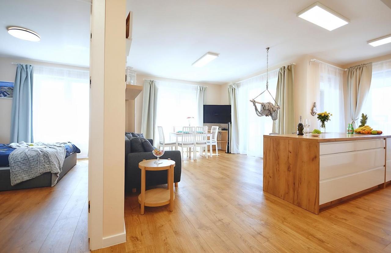 Apartament Premium Mikiniki Kolobrzeg Apartman Kültér fotó